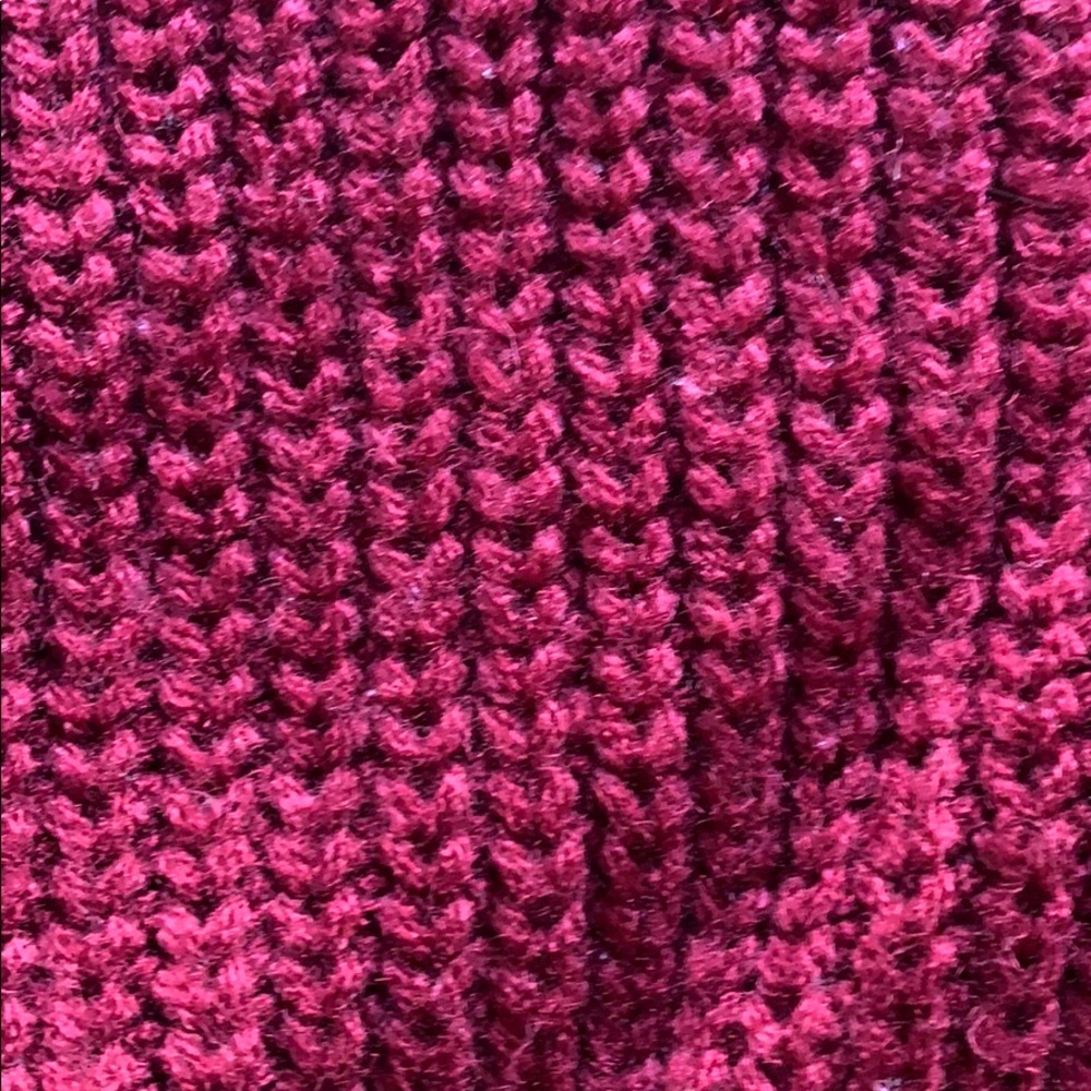 Cropped Sweater - Picture 3 of 4